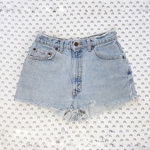 Vintage Levi's 531 denim jean shorts hot pants